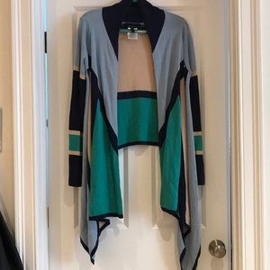 BCBG MaxAzria Beret Light Sweater